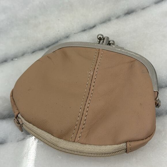 NWT cream leather coin purse - Picture 2 of 5
